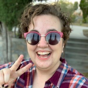 Meet your Posher, Christian